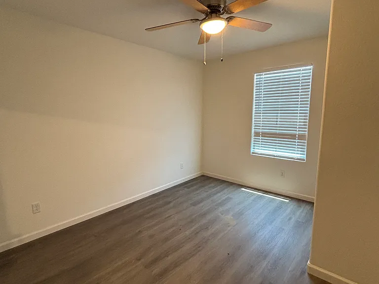 12568 W Midway Ave — Photo 21