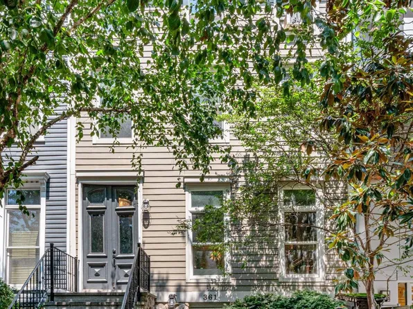 361 Dean Street image 1 of 17