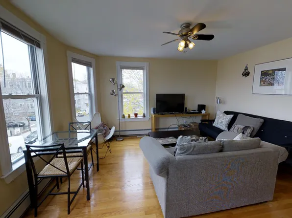 1 Victoria St #U2, Somerville, MA 02144