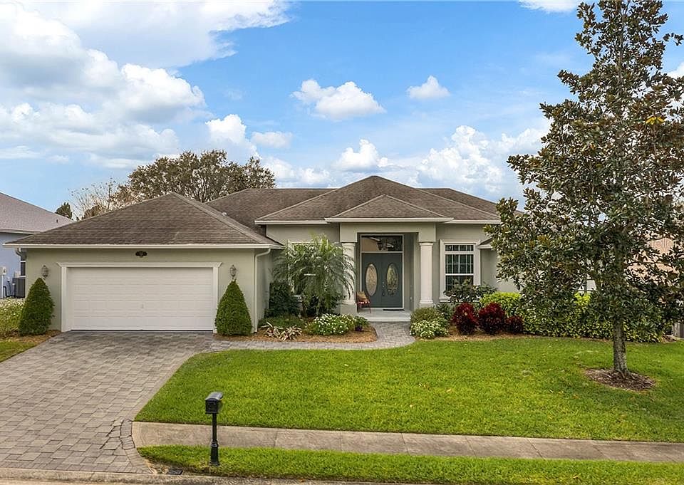 1st image of 745 Osprey Landing Dr