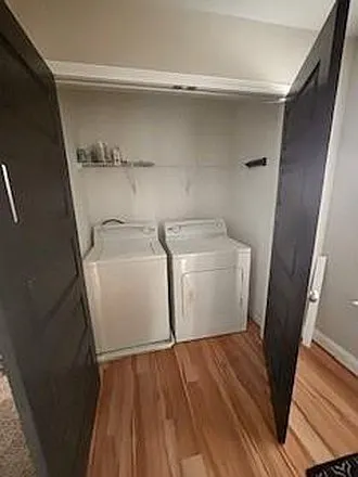 1365 Memorial Dr SE #6 — Photo 9