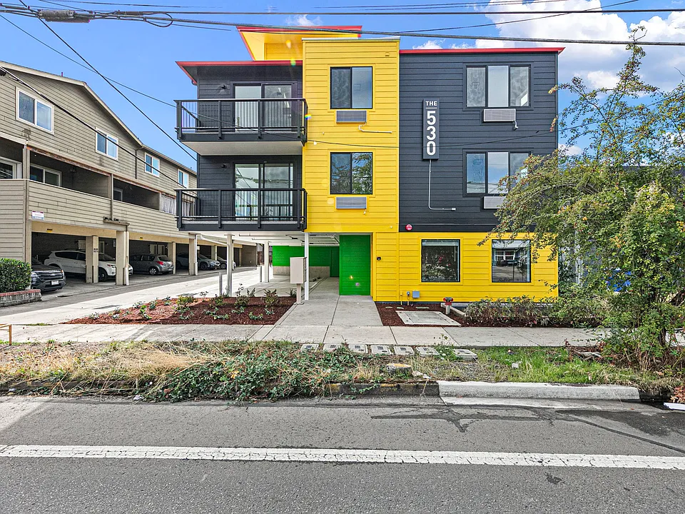 530 E 18th Ave #1
