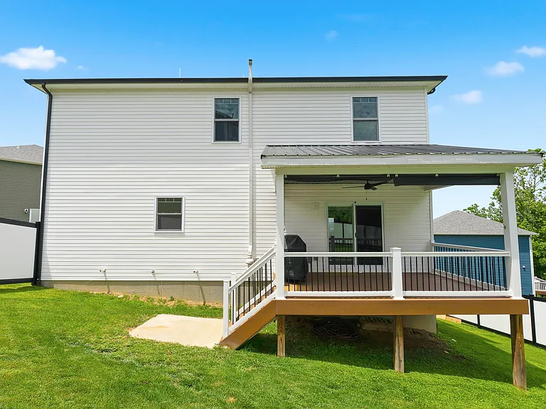 130 Sadie Ln — Photo 11