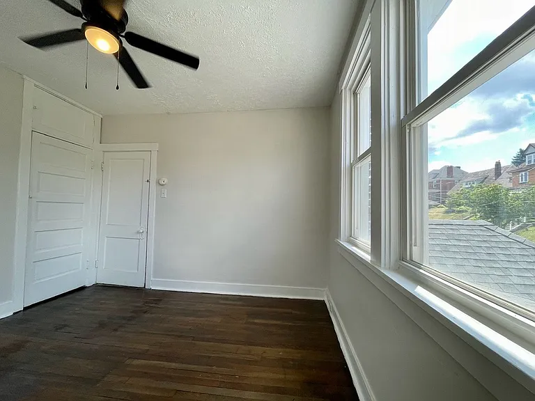 126 Stewart Ave #B — Photo 9