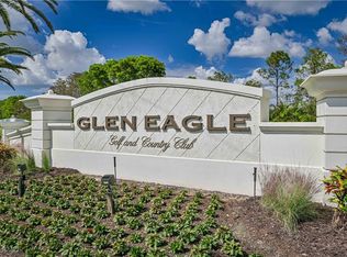 232 Glen Eagle Cir, Naples, FL 34104