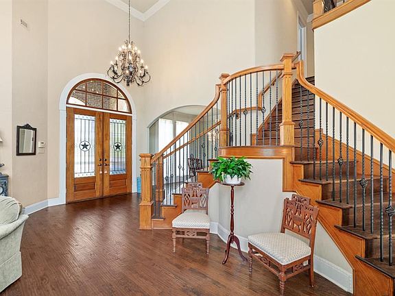 4th image of 2341 Ember Woods Dr