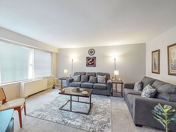 5th image of 7033 N Kedzie Ave APT 1409