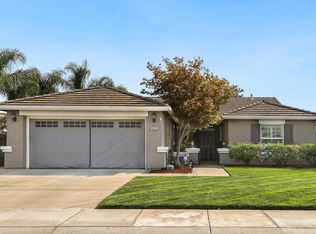 2433 California St, Escalon, CA 95320