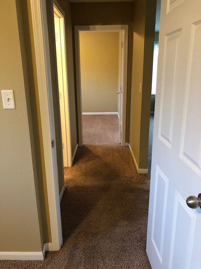 Oakland Apartments — Photo 3