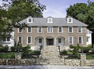 1181 Commonwealth Ave, Newton, MA 02465