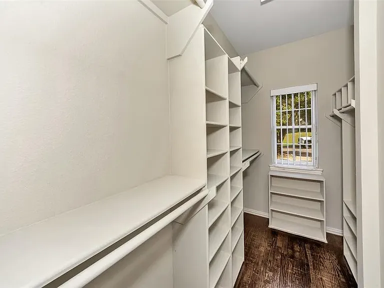 8517 Woodlake Cir — Photo 9