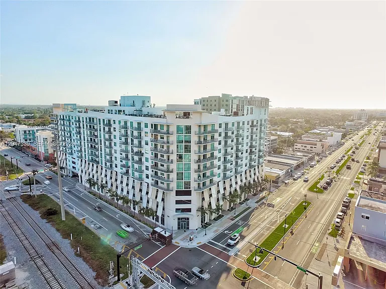 140 S Dixie Hwy #808 — Photo 10