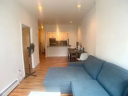 Rented by Triplemint | media 7