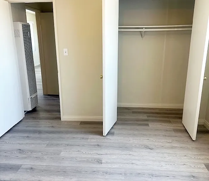 13621 Van Ness Ave #9 — Photo 13