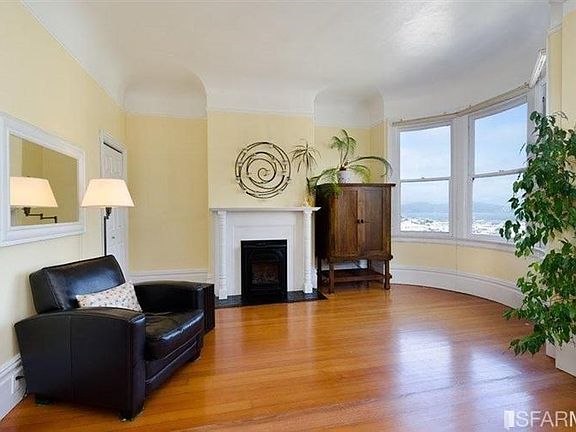 3rd image of 369 377 Green St
