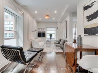 22 Leader Ln #433, Toronto, ON M5E0B2