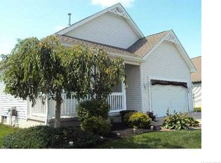 2 Starling Ct, North Tonawanda, NY 14120