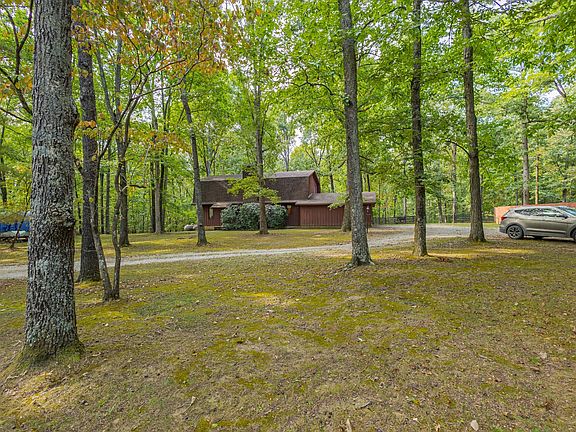 2nd image of 120 Evans Dr