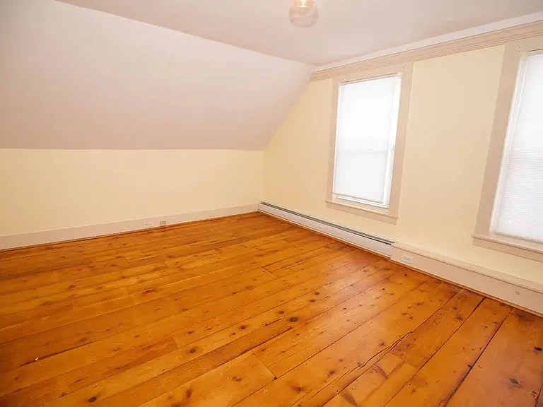 38 Union St — Photo 10