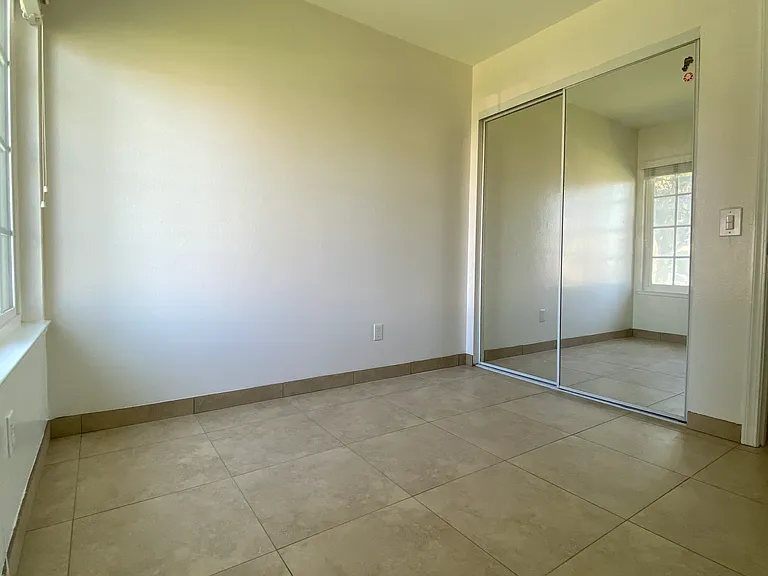 1313 Platinum Ct — Photo 10