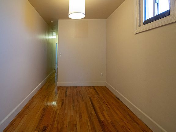 3rd image of 250 Stagg St #3D