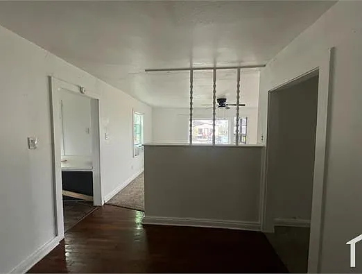 1915 Avenue B #1915 — Photo 4