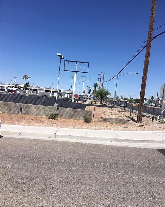 1st image of 3582 Boulder Hwy #1