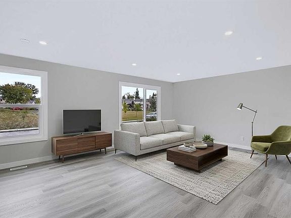 4th image of 139 Falsby Rd NE