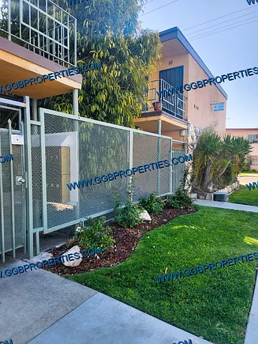 6100 Orange Ave Photo 1