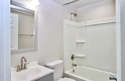 31 S Hickory St #2 — Photo 7