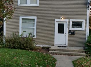 250 Nicholson St APT 2, Joliet, IL 60435