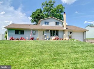 229 Glouster Rd, Fairless Hills, PA 19030