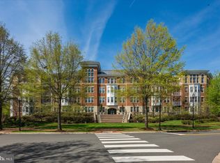 400 Cameron Station Blvd APT 202, Alexandria, VA