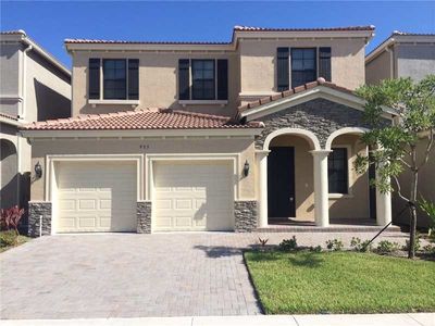 933 NE 193rd Ter, Miami, FL, 33179