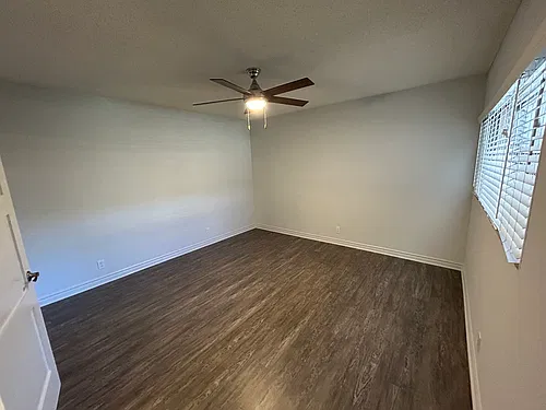 Floor plan 1 bedroom 1 bathroom