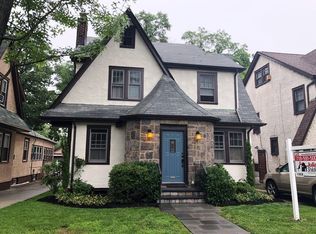 8527 Wareham Pl, Jamaica, NY 11432