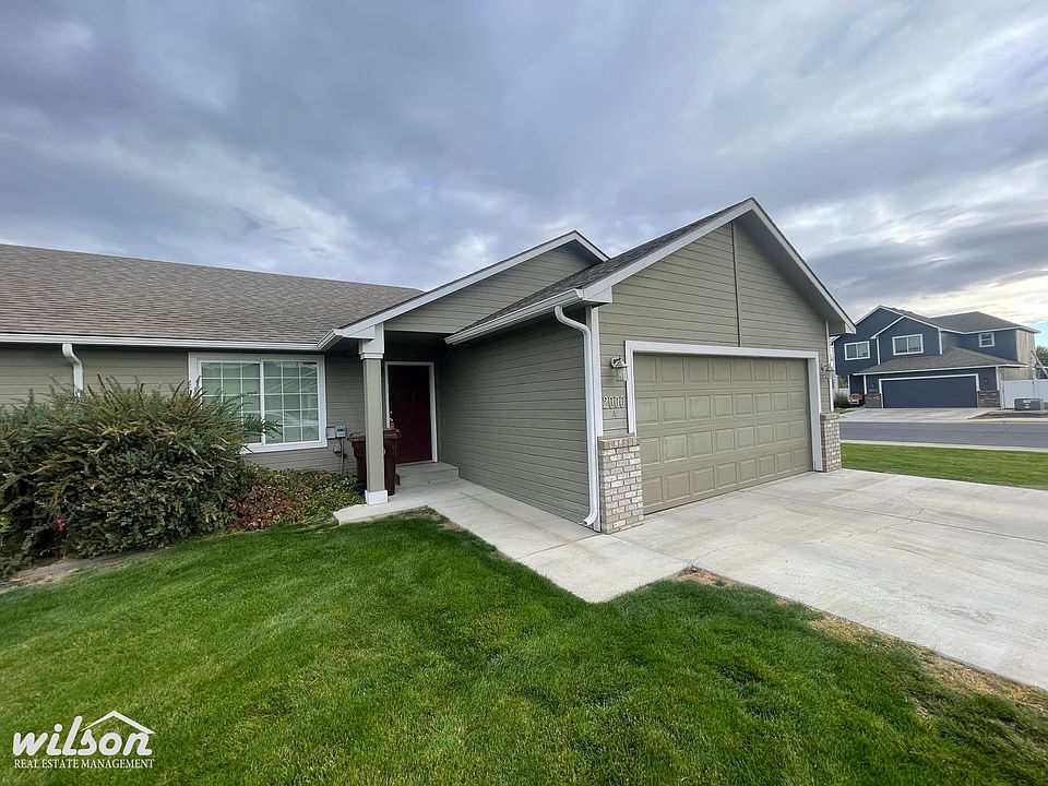 1st image of 1900 Wellington Dr #3B-2BA-1100SQFT