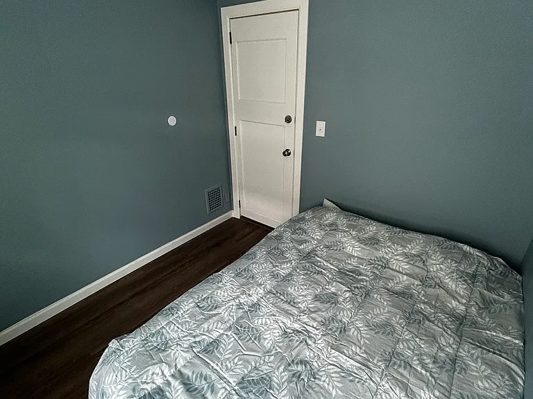 31 Maple Ave — Photo 12