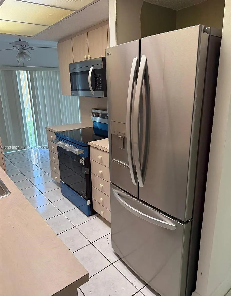 South Winds Condo — Photo 3
