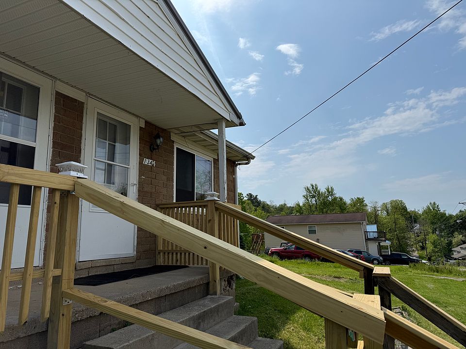 1st image of 134 Roberts St #134