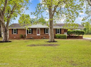 2385 Temples Point Rd, Havelock, NC 28532