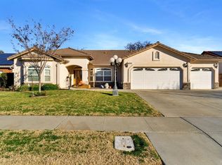 1294 Mission Dr, Lemoore, CA 93245