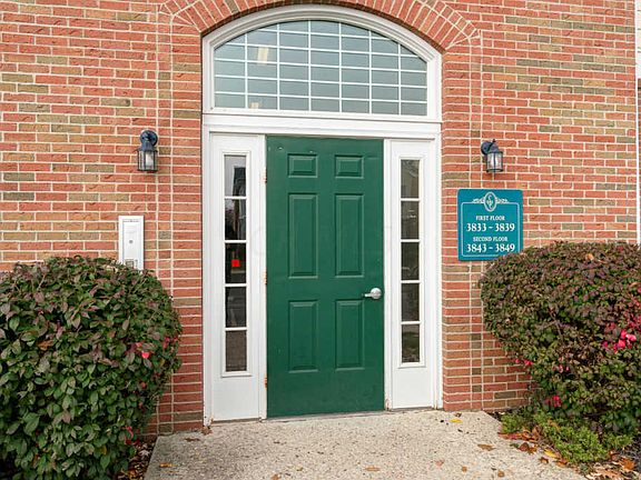 2nd image of 3843 Carberry Dr