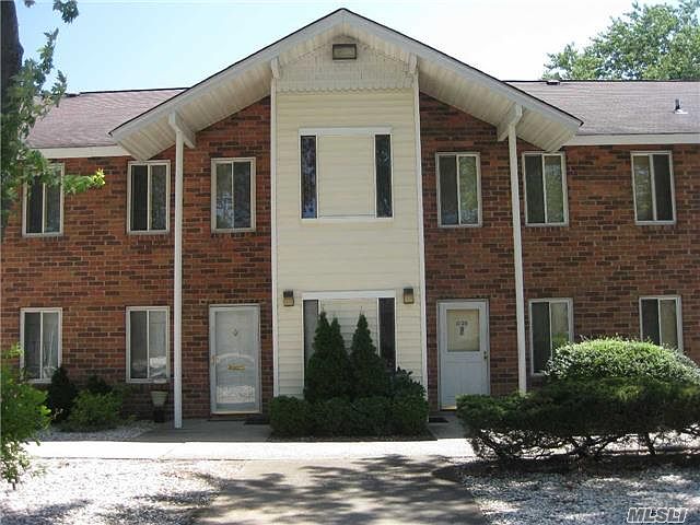 1st image of 26 Osage Ct