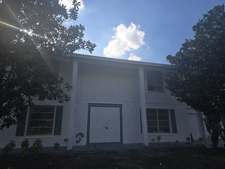 1243 Kinglet Ter — Photo 1