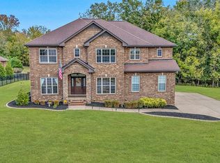 209 Amana Dr, Lebanon, TN 37087