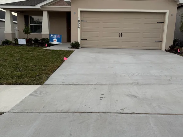 1024 Mountain Flower Ln, Davenport, FL 33837