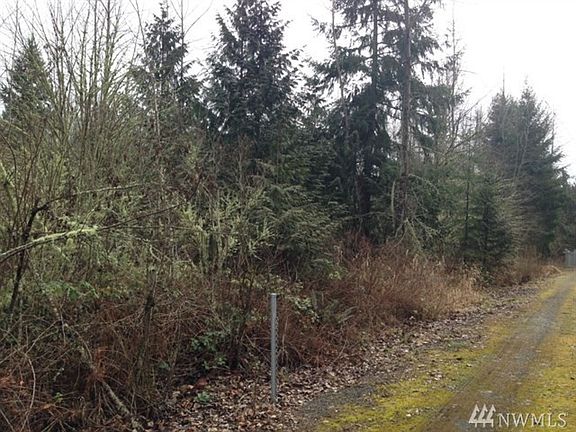 2nd image of 40128 Mountain Hwy E