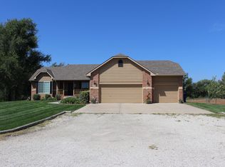 701 N High St, Argonia, KS 67004