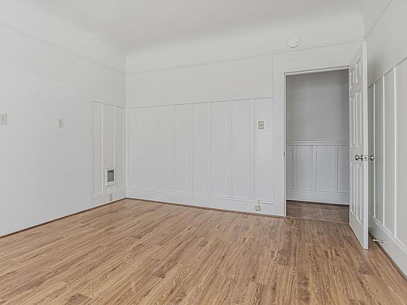 4th image of 1643 Castro St APT 4